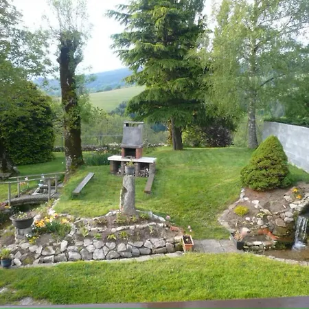 Feriehus De La Source Noiretable